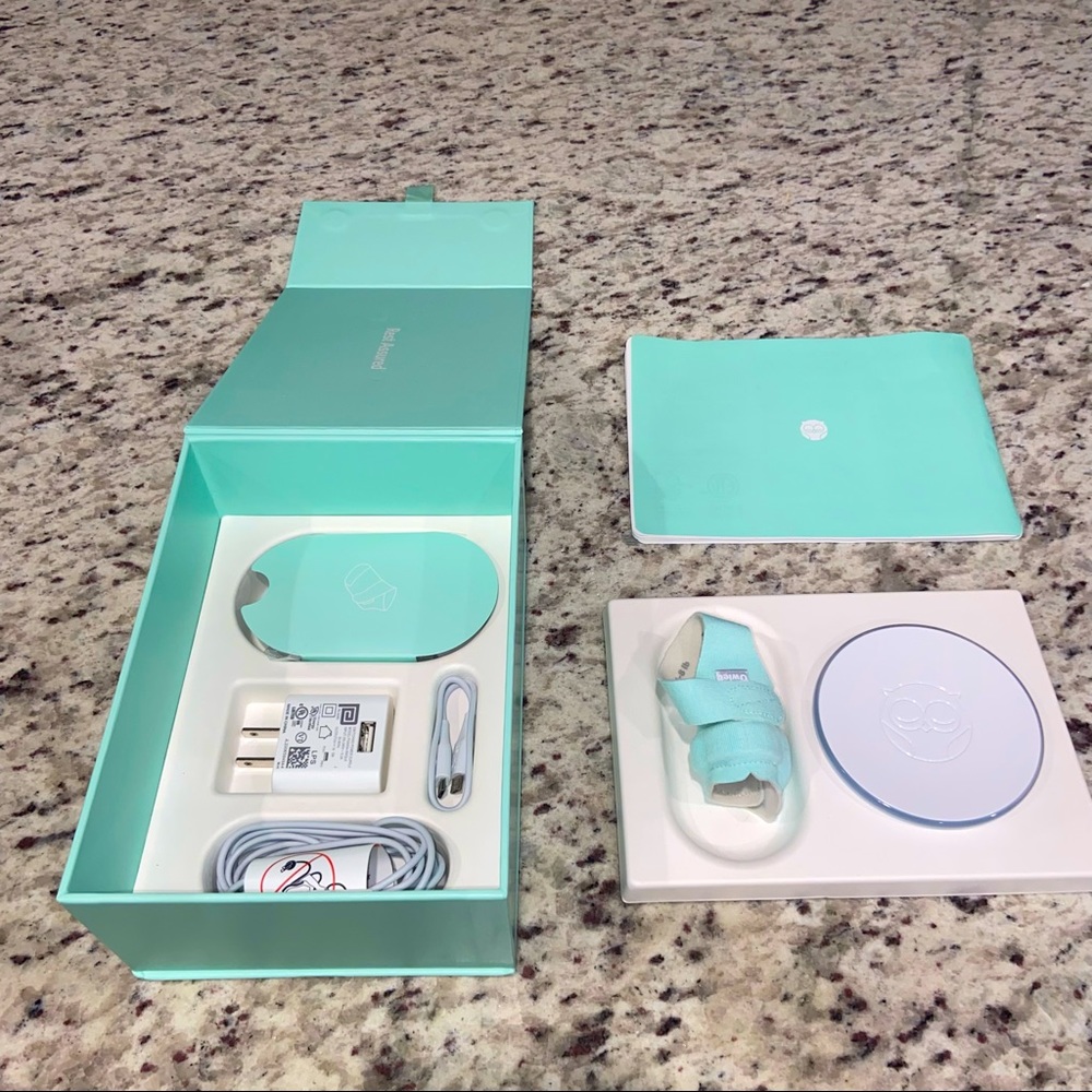 **SOLD** Owelet monitor